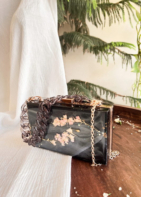 Clutch - The Tilted Tulip